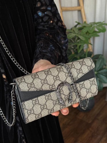 شنطه ماركه قوتشي