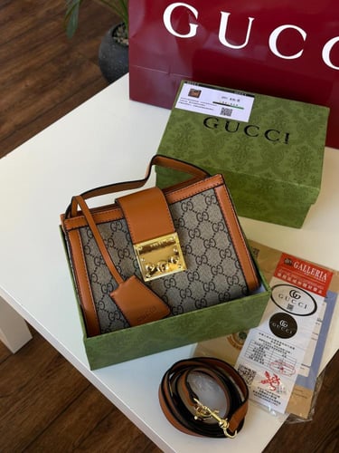 شنطه ماركه قوتشي