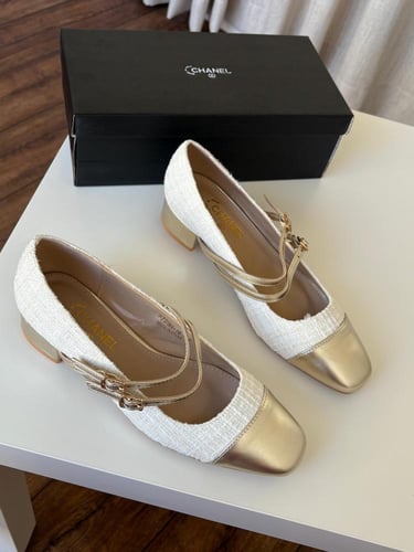 كعب ماركه شانيل