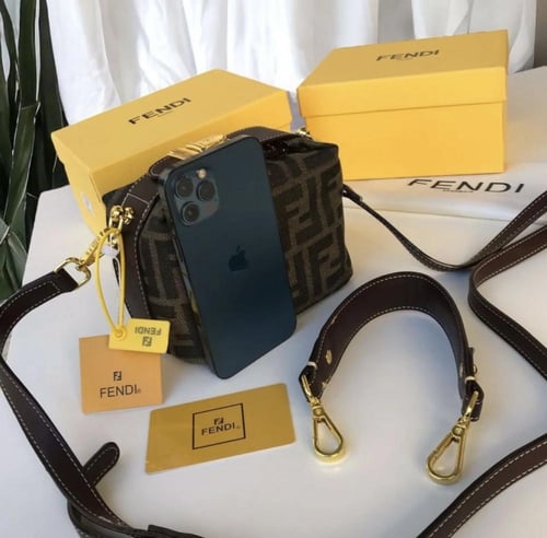 شنطة ماركه فندي