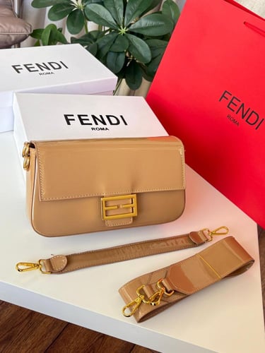 شنطه ماركه فندي