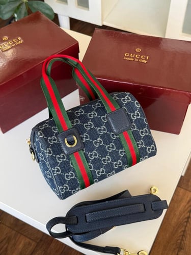 شنطه ماركه قوتشي