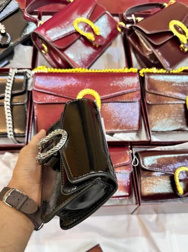 شنطه ماركه قوتشي