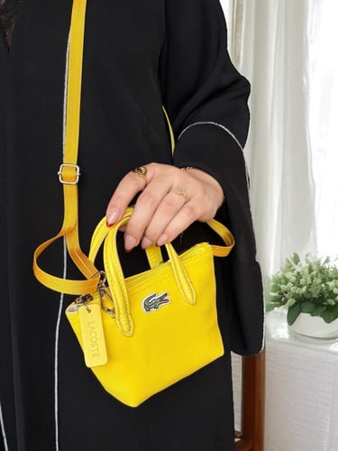 شنطه ماركه لاكوست