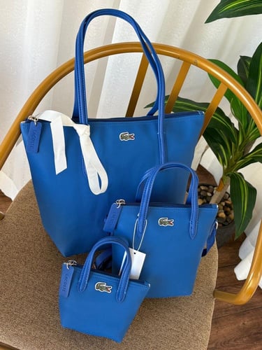 شنطه ماركه لاكوست