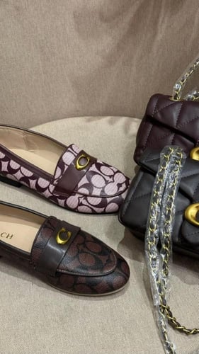 طقم ماركه كوتش