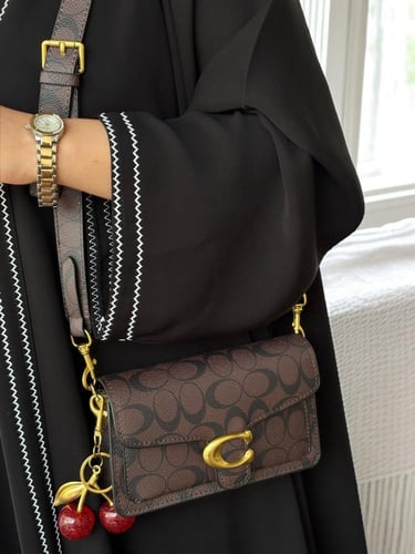 شنطه ماركه كوتش