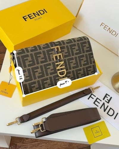 شنطه ماركه فندي