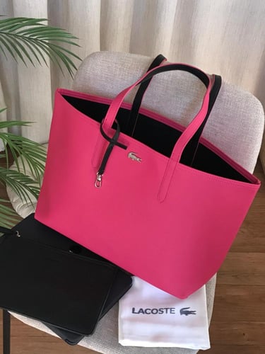 شنطة لاكوست توت باق