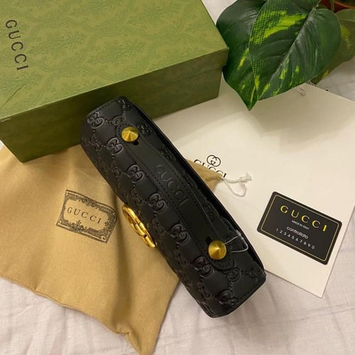 شنطه ماركه قوتشي