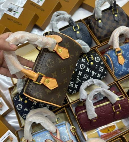 شنطه ماركه لويس فيتون صغير