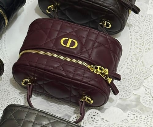 شنطه ماركه ديور ميني