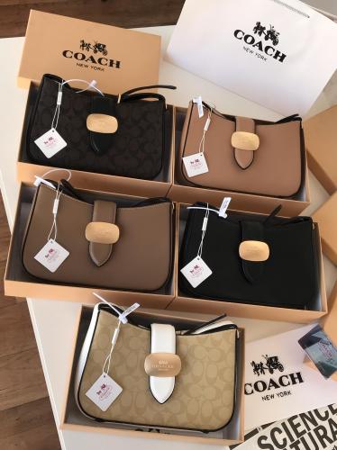 شنطه ماركه كوتش