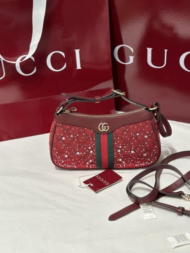 شنطه ماركه قوتشي