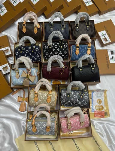 شنطه ماركه لويس فيتون صغير