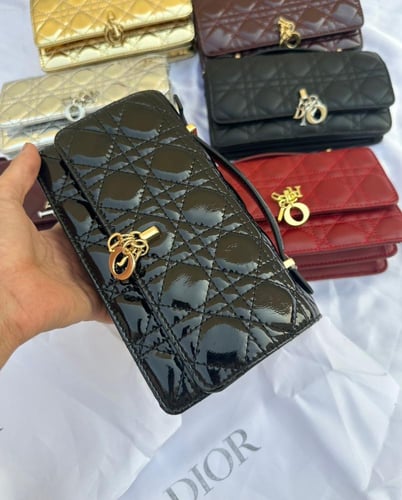 شنطه ماركه ديور