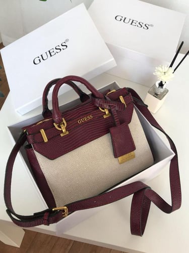 شنطه ماركه جيس