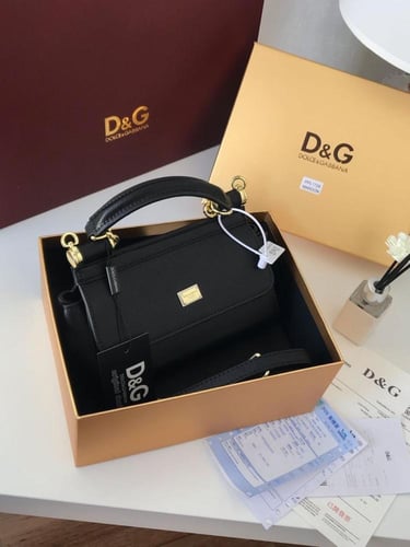 شنطه ماركه دولتشي اند قبانا