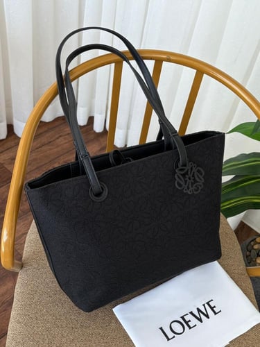 شنطه ماركه لويفي