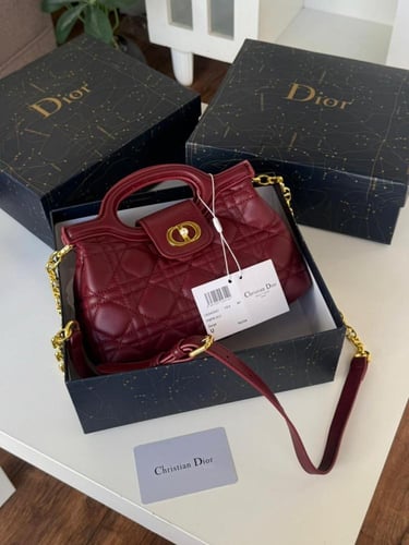 شنطه ماركه ديور