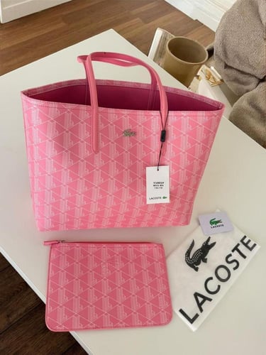 شنطه ماركة لاكوست