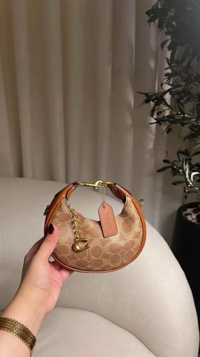 شنطه ماركه كوتش ميني