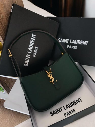 شنطة سان لوران مطفي