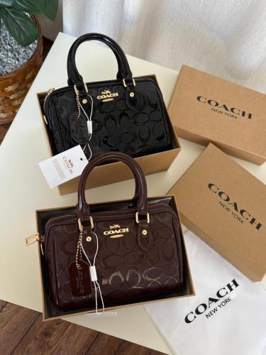 شنطه ماركه كوتش