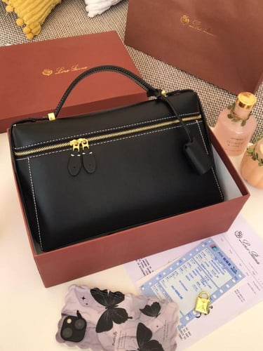 شنطة ماركة لوربيانا