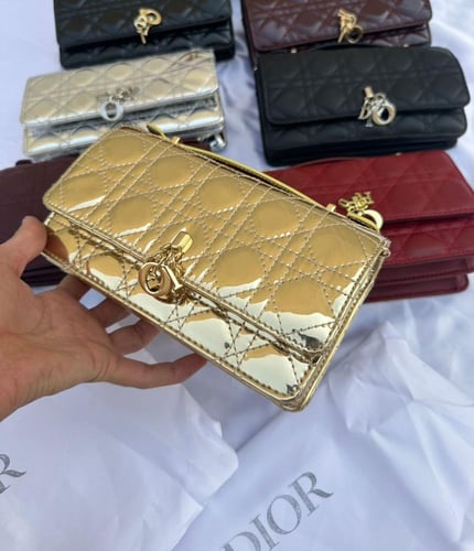 شنطه ماركه ديور