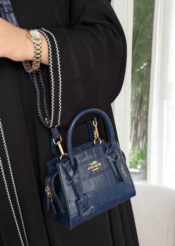 شنطه ماركه كوتش