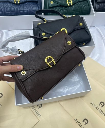 شنطه ماركه اقنر