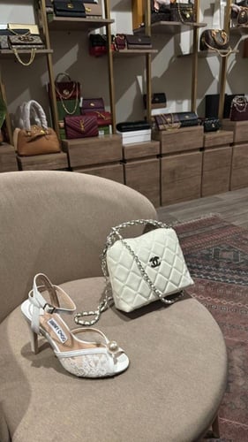 طقم ماركه شانيل