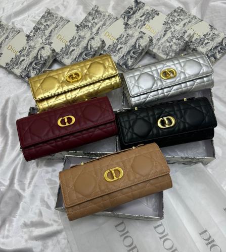 شنطه ماركه ديور