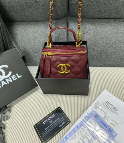 شنطه ماركه شانيل ميني