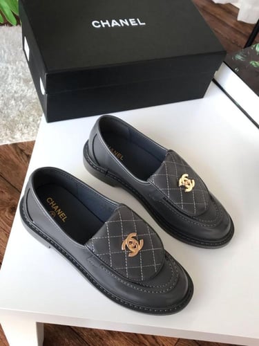 شوز ماركه شانيل