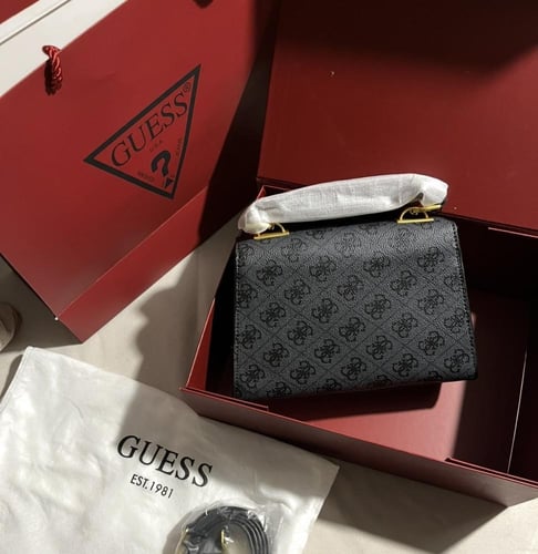 شنطه ماركه جيس