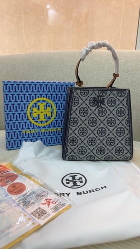 شنطه ماركة توري بورش