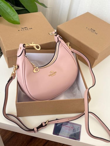 شنطه ماركه كوتش ميني