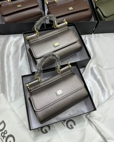 شنطه ماركه دولتشي اند قبانا