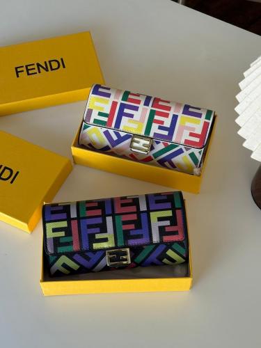 شنطه ماركه فندي