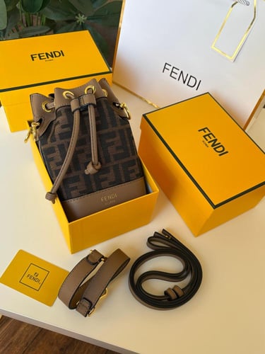 شنطه ماركه فندي