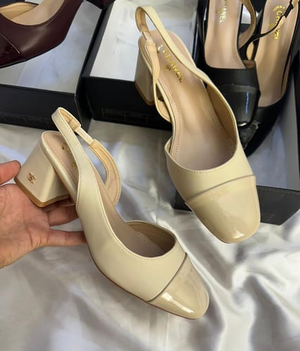 كعب ماركه شانيل