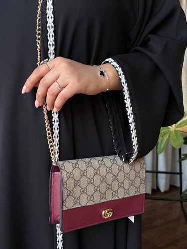 شنطه ماركه قوتشي