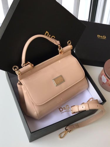 دولتشي اند قبانا لمعه