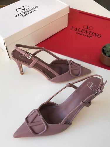 كعب فالنتينو