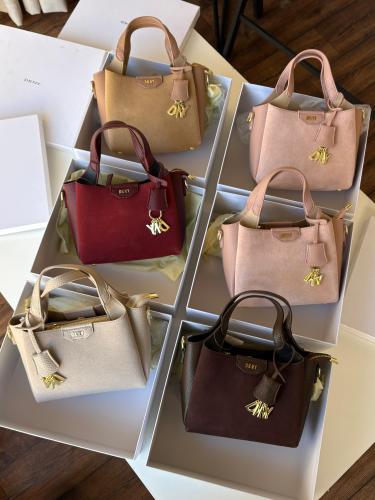 شنطه ماركه دكني