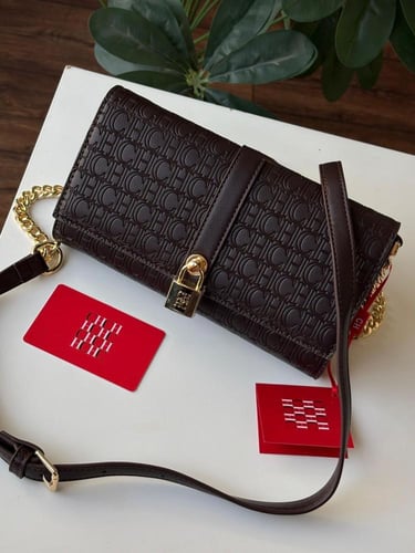 شنطه ماركه CH