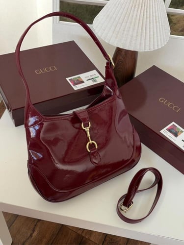 شنطه ماركه قوتشي