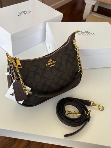 شنطه ماركه كوتش